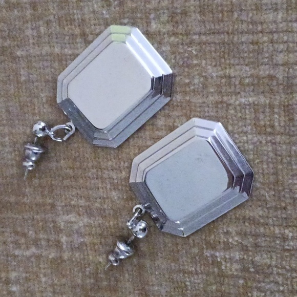 Rectangular Silver Tone Dangle Post Earrings - Picture 1 of 5